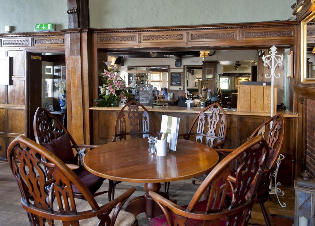The Fox By Greene King Inns Bury St. Edmunds Bagian luar foto